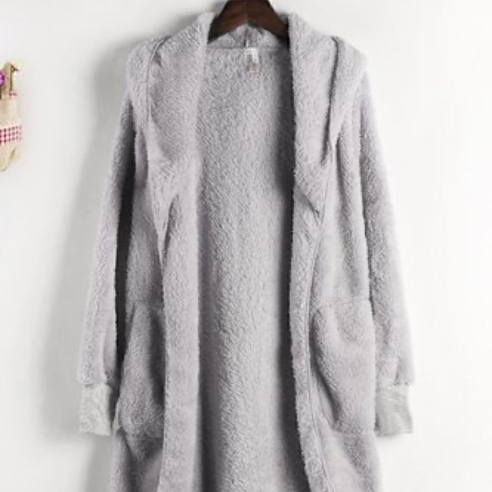 NEW! Super Soft and Fuzzy Fleece Hooded  Grey Jacket Open Front Pockets
